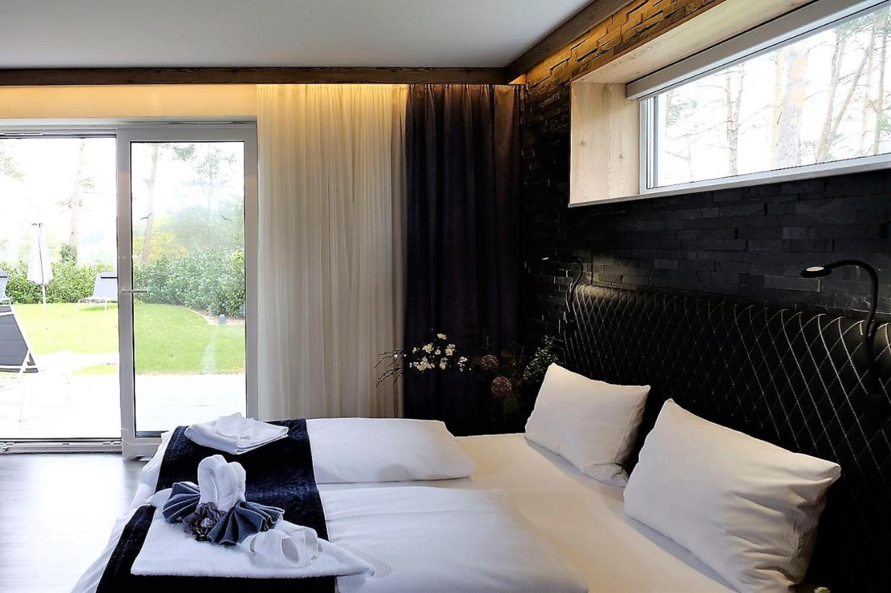 Art & Galerie Hotel Lenz Plauer See Fuenfseen Экстерьер фото